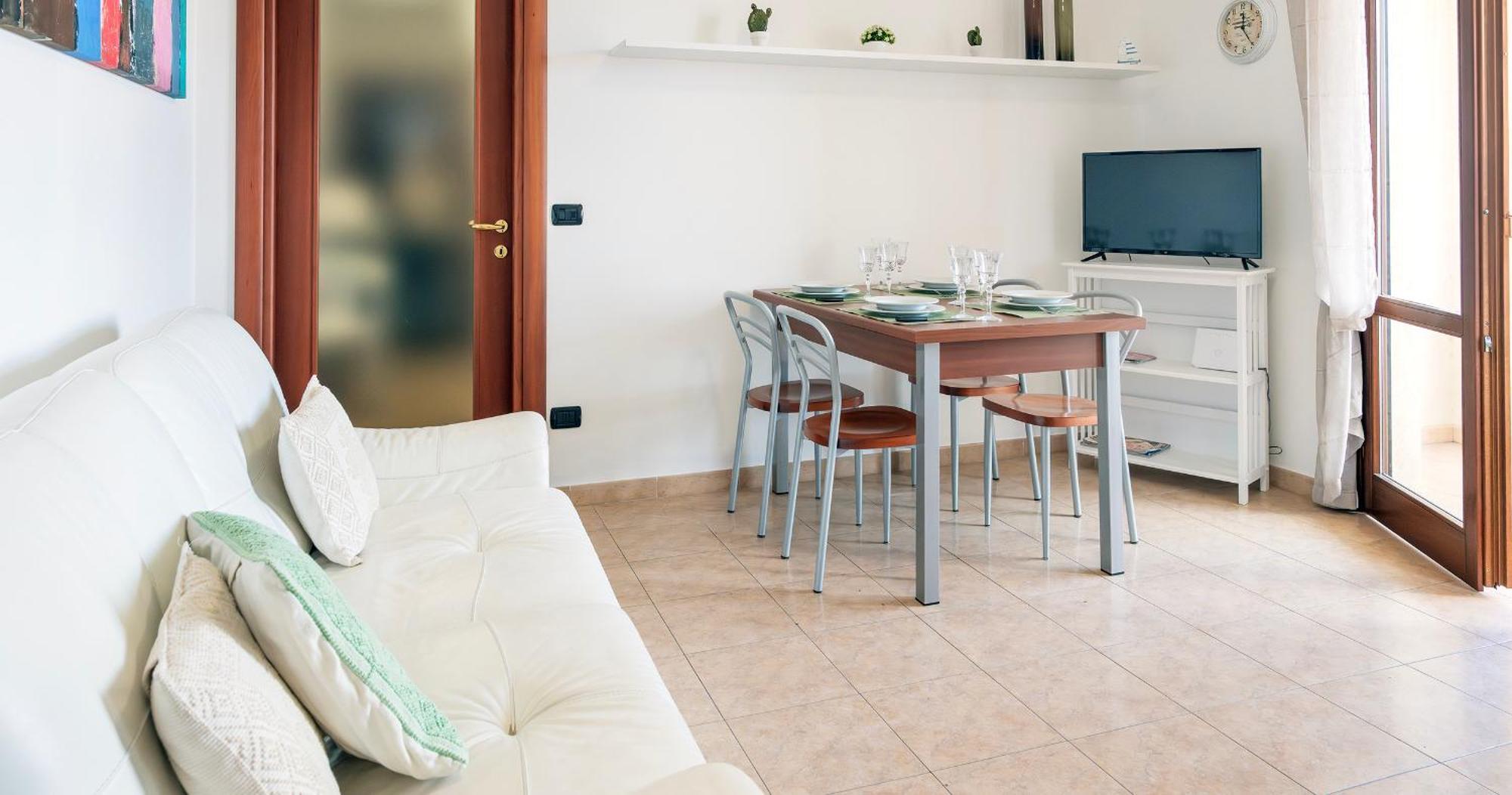 Carbonia 2 Apartment